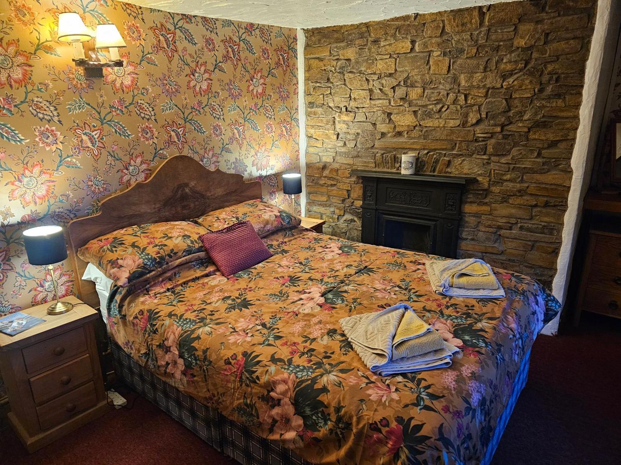 The West Country Inn Clovelly Eksteriør billede