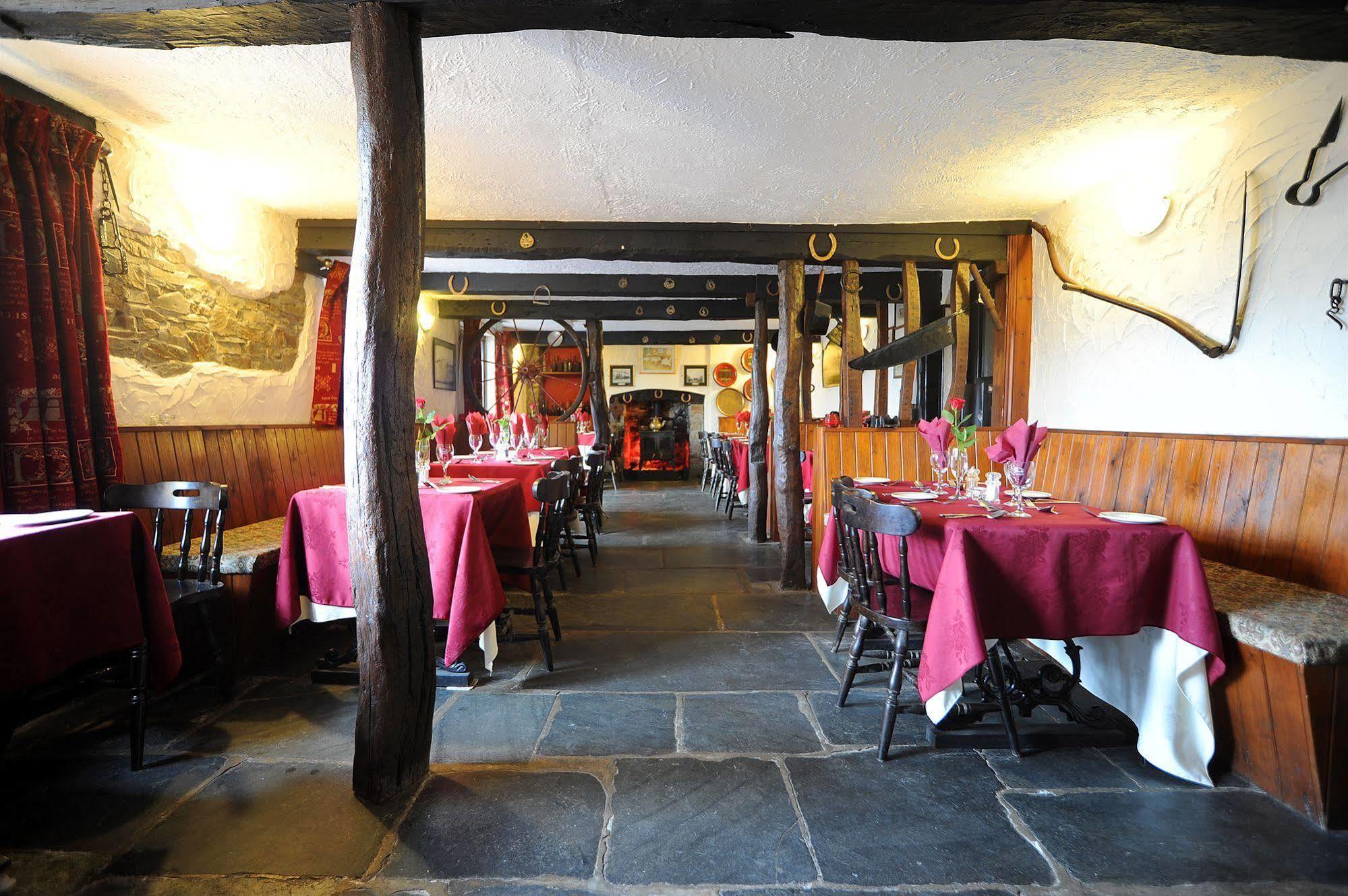 The West Country Inn Clovelly Eksteriør billede