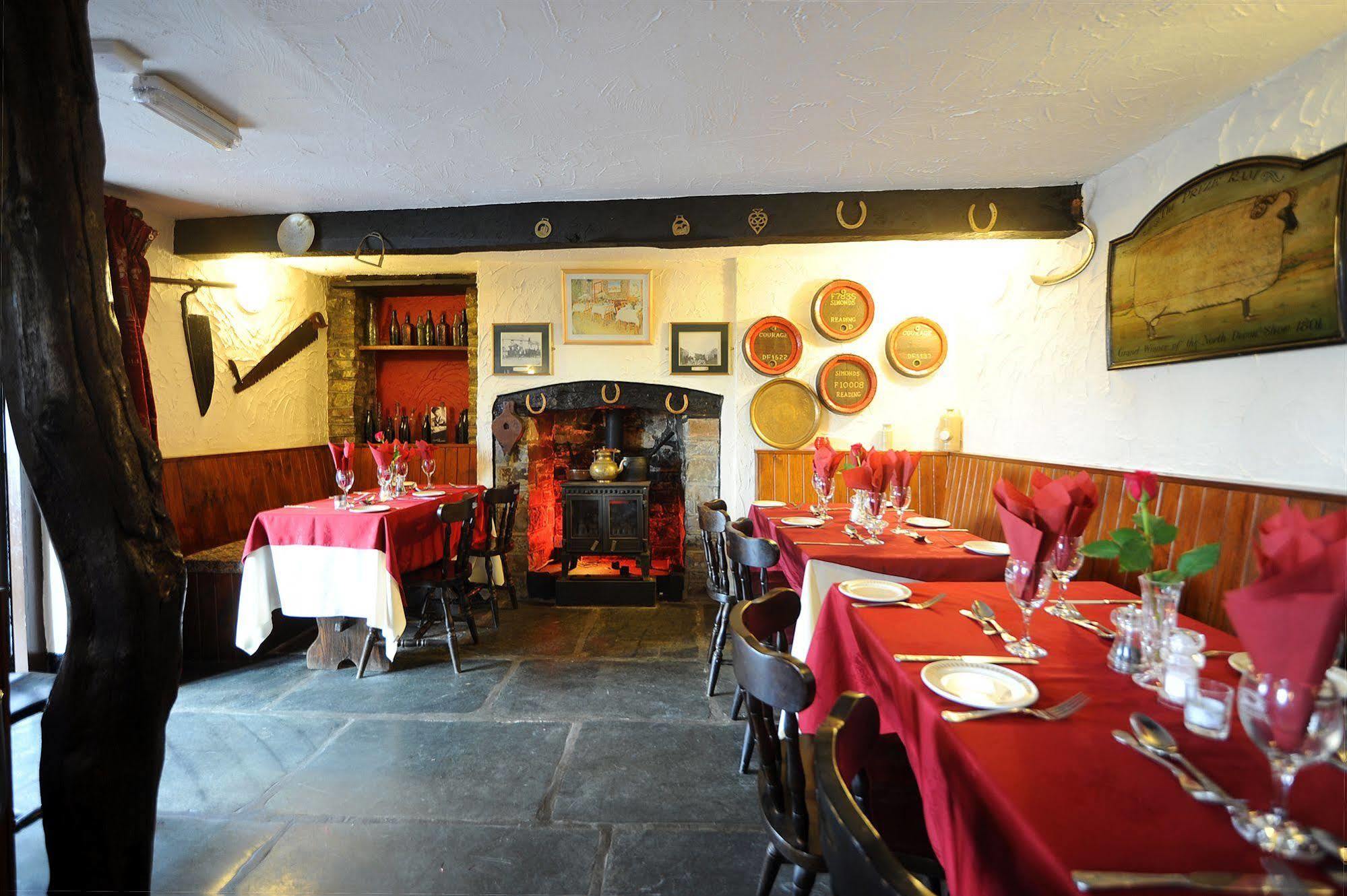 The West Country Inn Clovelly Eksteriør billede